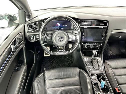 2018 Volkswagen Golf R 2.0T DSG