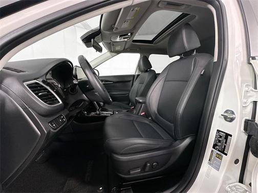2023 Kia Seltos EX