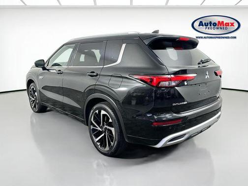 2024 Mitsubishi Outlander PHEV SEL