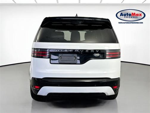 2023 Land Rover Discovery P300 S R-Dynamic