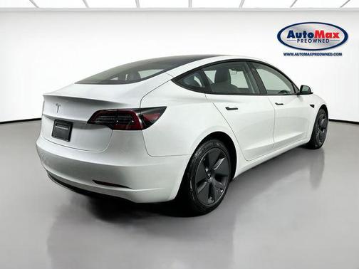 2023 Tesla Model 3 Standard Range