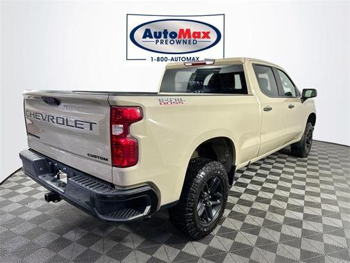2022 Chevrolet Silverado 1500 Custom Trail Boss