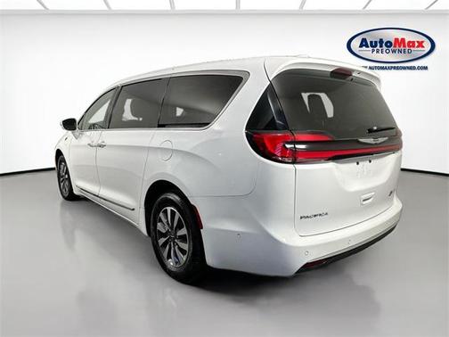 2022 Chrysler Pacifica Hybrid Limited