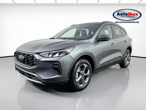 Gray Metallic 2025 Ford Escape ST-Line