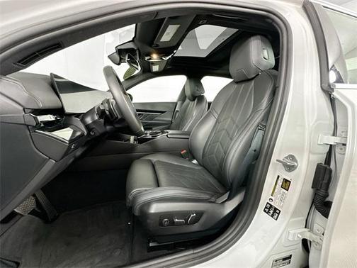 2025 BMW 530 i xDrive
