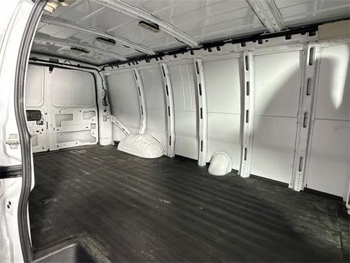2023 GMC Savana 2500 Work Van