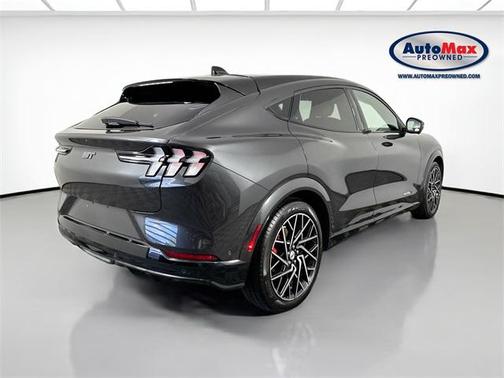 2022 Ford Mustang Mach-E GT