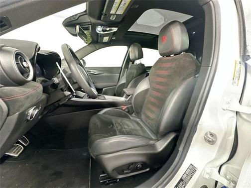 2024 Alfa Romeo Tonale Veloce EAWD