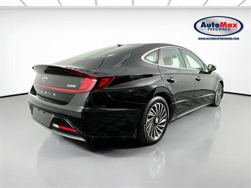 2022 Hyundai SONATA Hybrid Limited