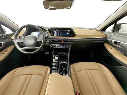 2022 Hyundai SONATA Hybrid Limited
