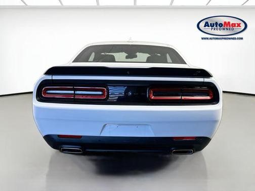 White Knuckle Clearcoat 2022 Dodge Challenger GT
