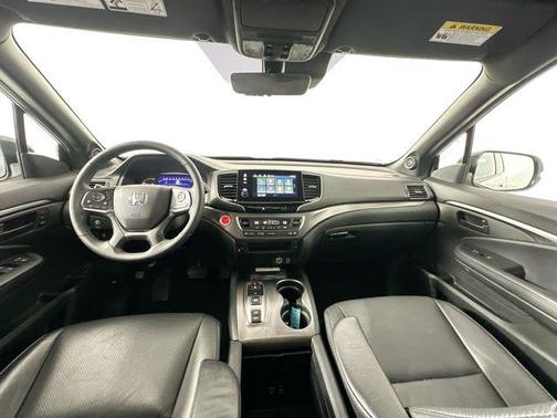 Platinum White Pearl 2023 Honda Passport AWD EX-L