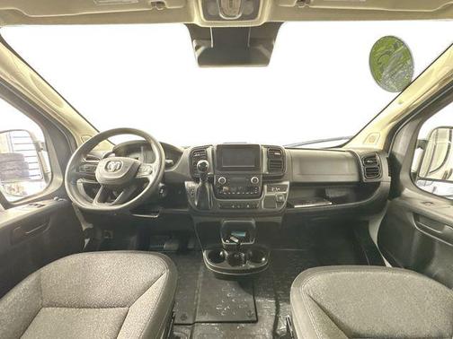 Bright White Clearcoat 2025 RAM ProMaster 2500 Tradesman