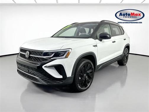 2024 Volkswagen Taos 1.5T SE Black