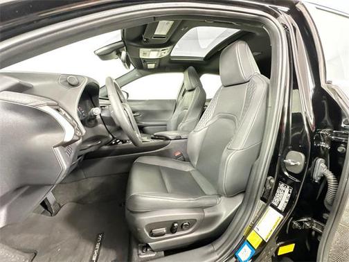 2022 Lexus UX 250h Base