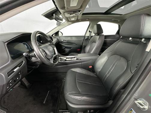 2022 Hyundai SONATA Limited