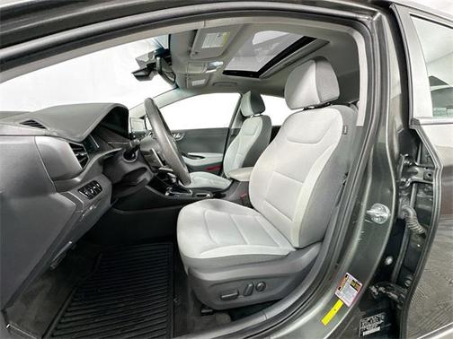 2022 Hyundai IONIQ Hybrid SEL