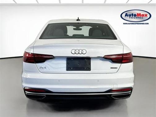 2024 Audi A4 45 S line Premium Plus