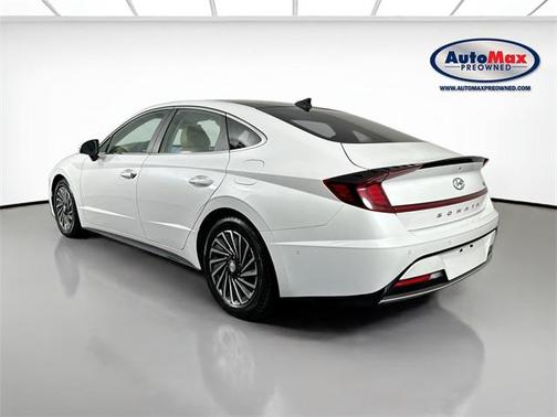 2022 Hyundai SONATA Hybrid Limited