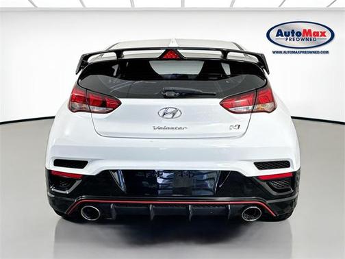 2022 Hyundai Veloster N Base
