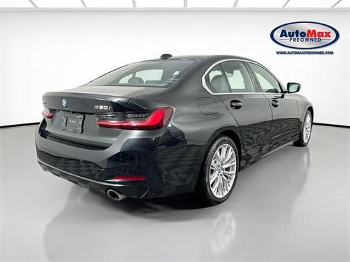 2024 BMW 330 xDrive