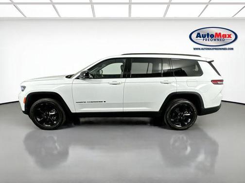 Bright White Clearcoat 2023 Jeep Grand Cherokee L Altitude