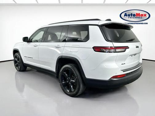 Bright White Clearcoat 2023 Jeep Grand Cherokee L Altitude