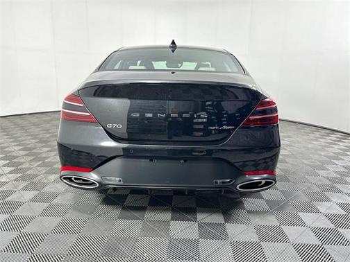 2022 Genesis G70 3.3T AWD