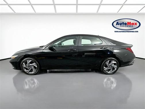 2025 Hyundai ELANTRA Sport