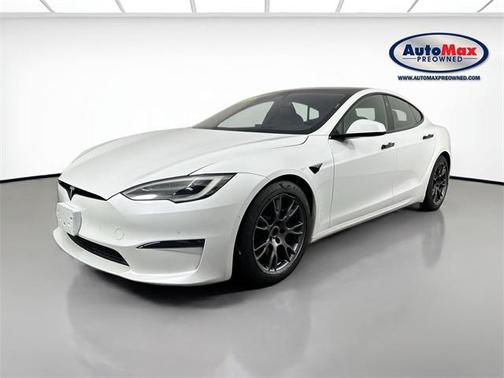 2022 Tesla Model S Base
