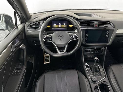2022 Volkswagen Tiguan 2.0T SE R-Line Black 4MOTION