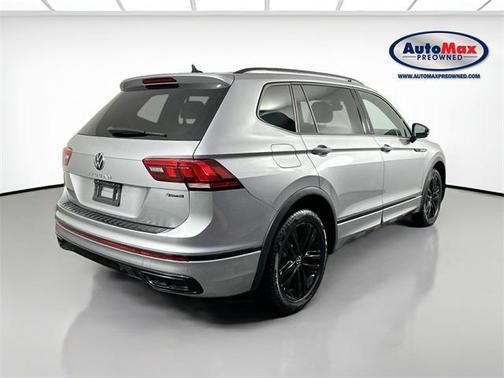 2022 Volkswagen Tiguan 2.0T SE R-Line Black 4MOTION
