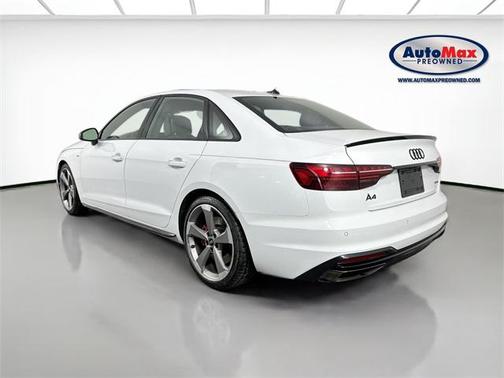 2023 Audi A4 45 S line Premium Plus