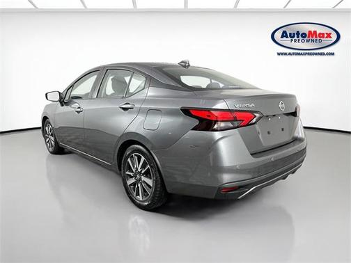 2021 Nissan Versa 1.6 SV