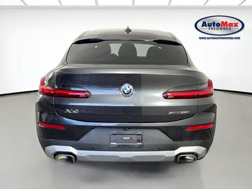 2023 BMW X4 xDrive30i
