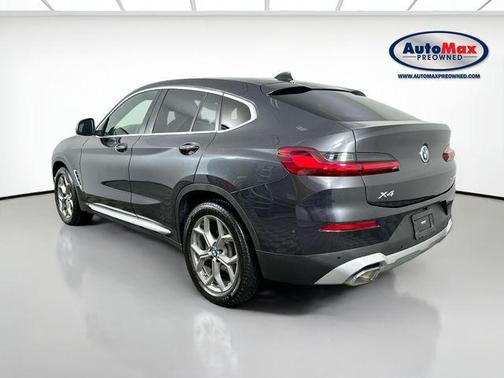 2023 BMW X4 xDrive30i