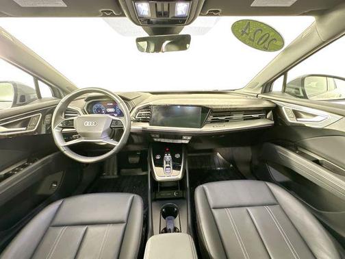 2024 Audi Q4 e-tron Prestige 55 quattro