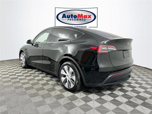 2024 Tesla Model Y Long Range Dual Motor All-Wheel Drive