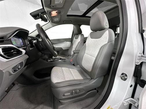 2022 Chevrolet Bolt EUV FWD Premier