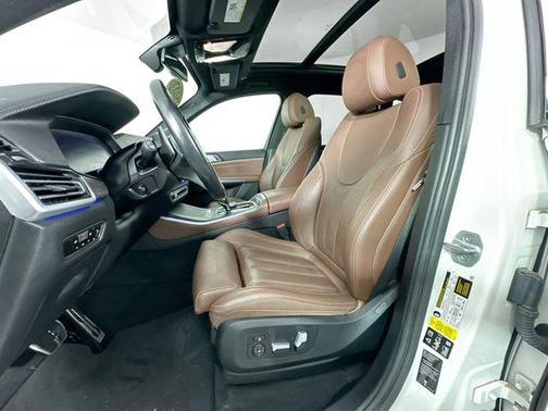 Alpine White 2022 BMW X5 xDrive40i