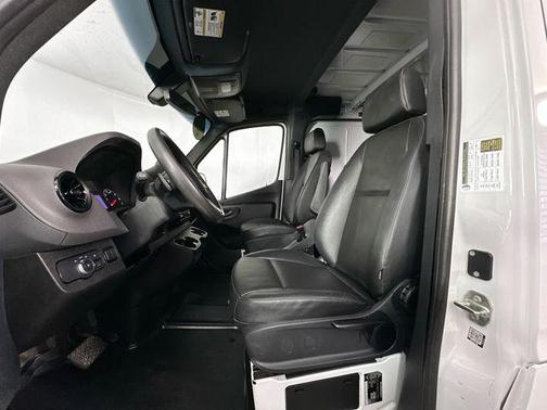 2023 Mercedes-Benz Sprinter 1500 Standard Roof 4-Cyl Gas