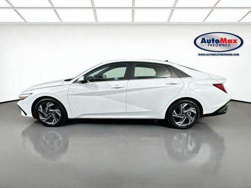 Serenity White 2025 Hyundai ELANTRA HEV Limited