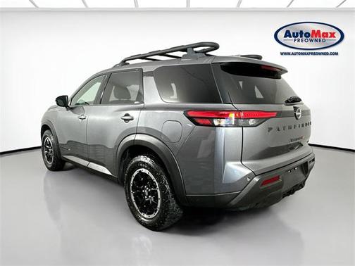 2023 Nissan Pathfinder Rock Creek 4WD