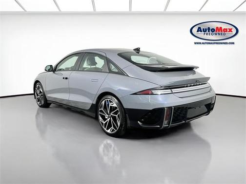 2024 Hyundai IONIQ 6 SEL