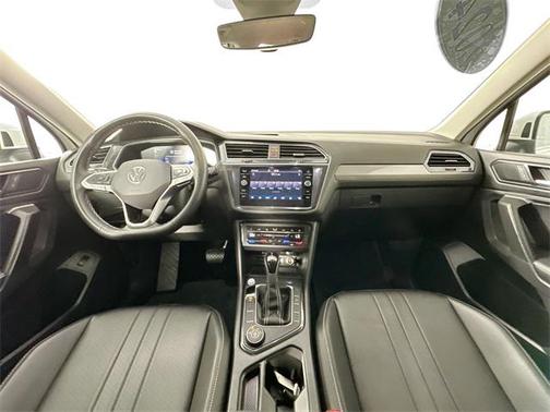 2024 Volkswagen Tiguan 2.0T SE 4MOTION