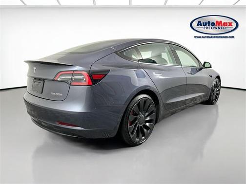 2023 Tesla Model 3 Performance