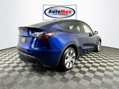 2023 Tesla Model Y Long Range Dual Motor All-Wheel Drive