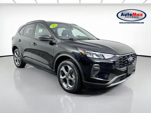 Black Metallic 2025 Ford Escape ST-Line