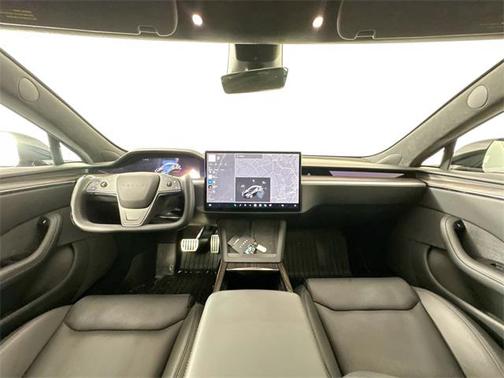 2022 Tesla Model S Base