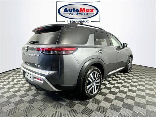 2022 Nissan Pathfinder Platinum 4WD